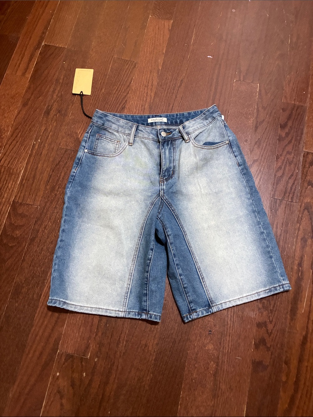 Light Blue Denim Shorts - Casual Five-Pocket Style